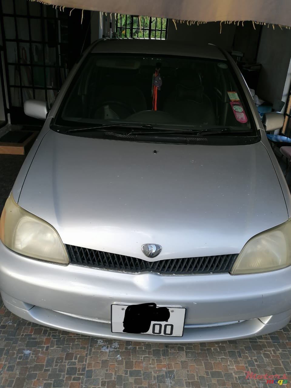 2000' Toyota photo #5