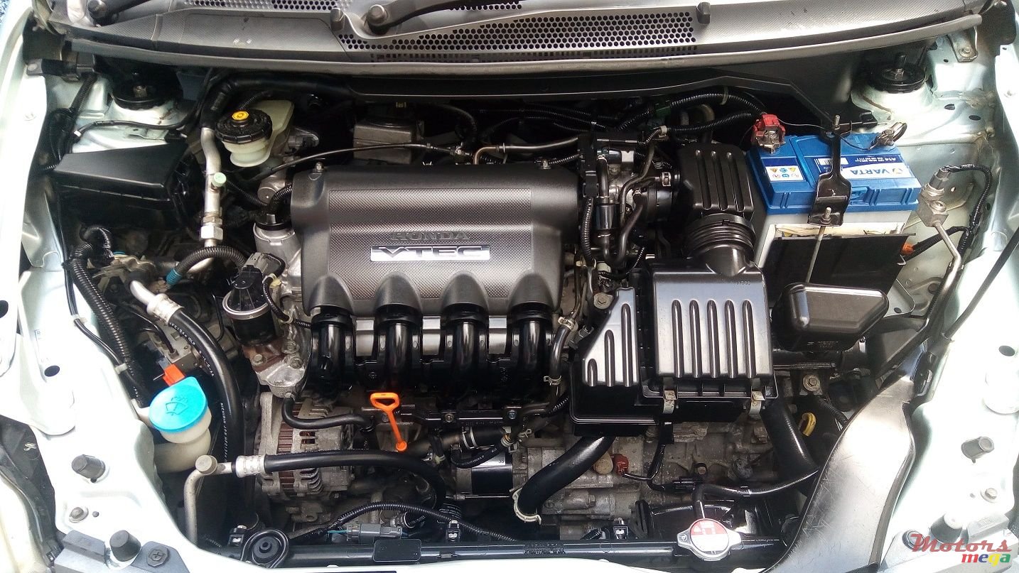 2006' Honda photo #7