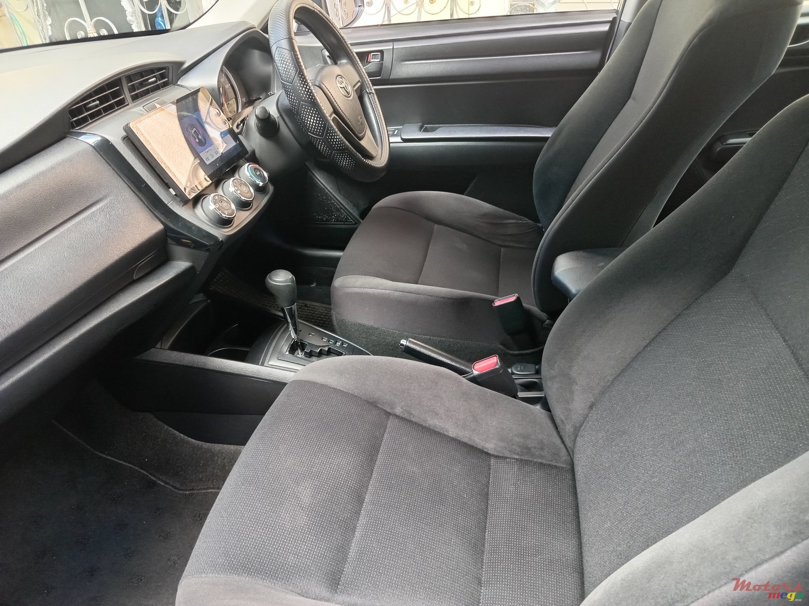 2018' Toyota Axio Automatic photo #4