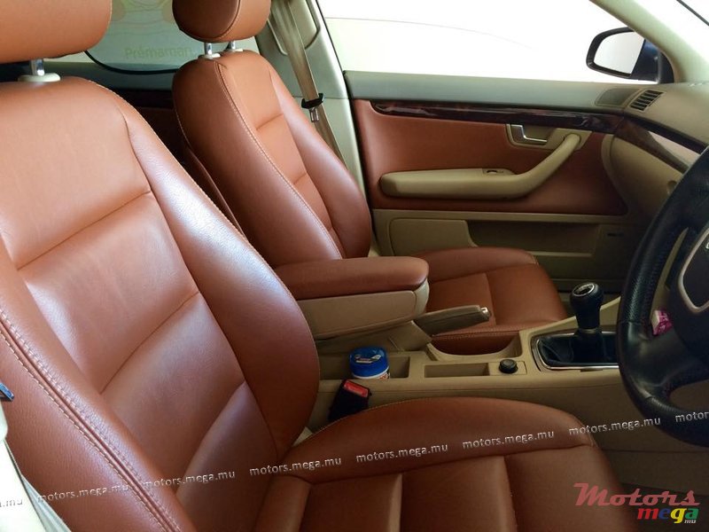 2005' Audi B7 photo #4