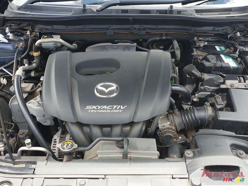 2014' Mazda 3 photo #4