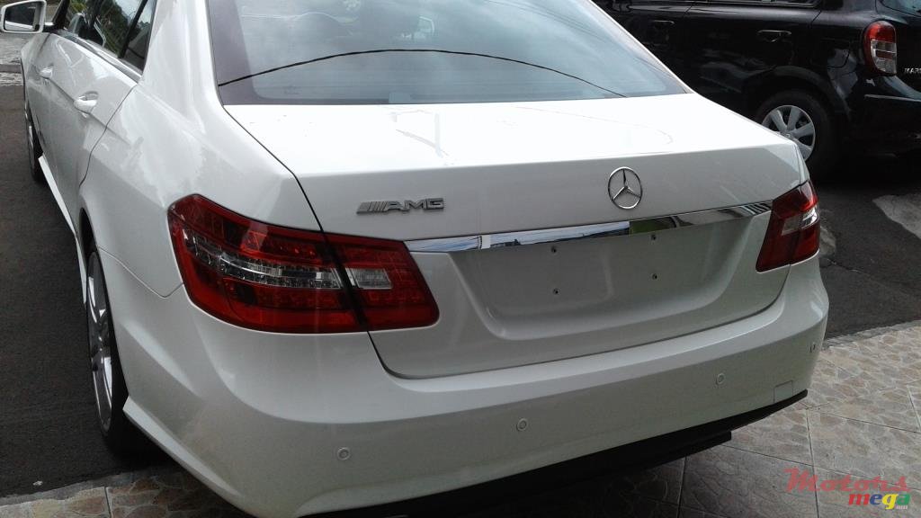 2013' Mercedes-Benz 200E AMG photo #3