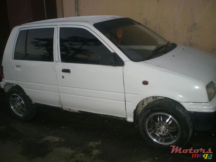 1992' Daihatsu Mira photo #1