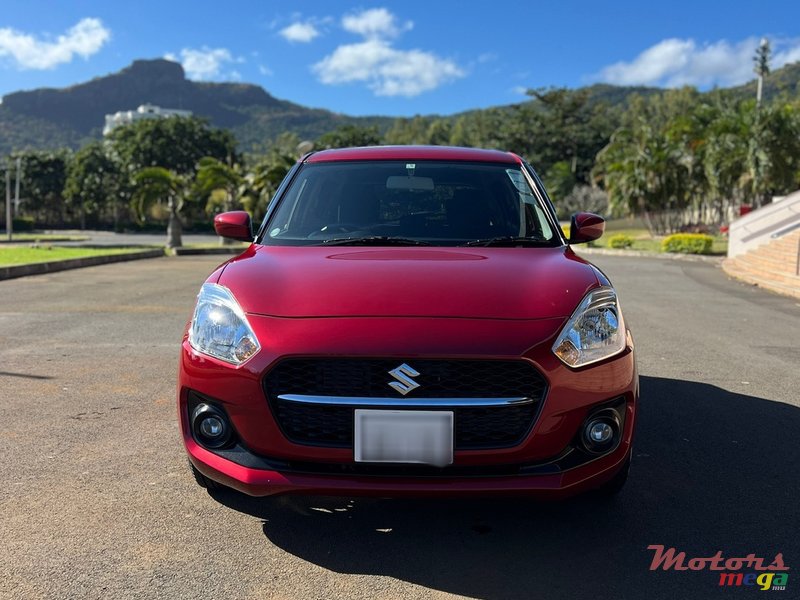 2017' Suzuki Swift photo #2