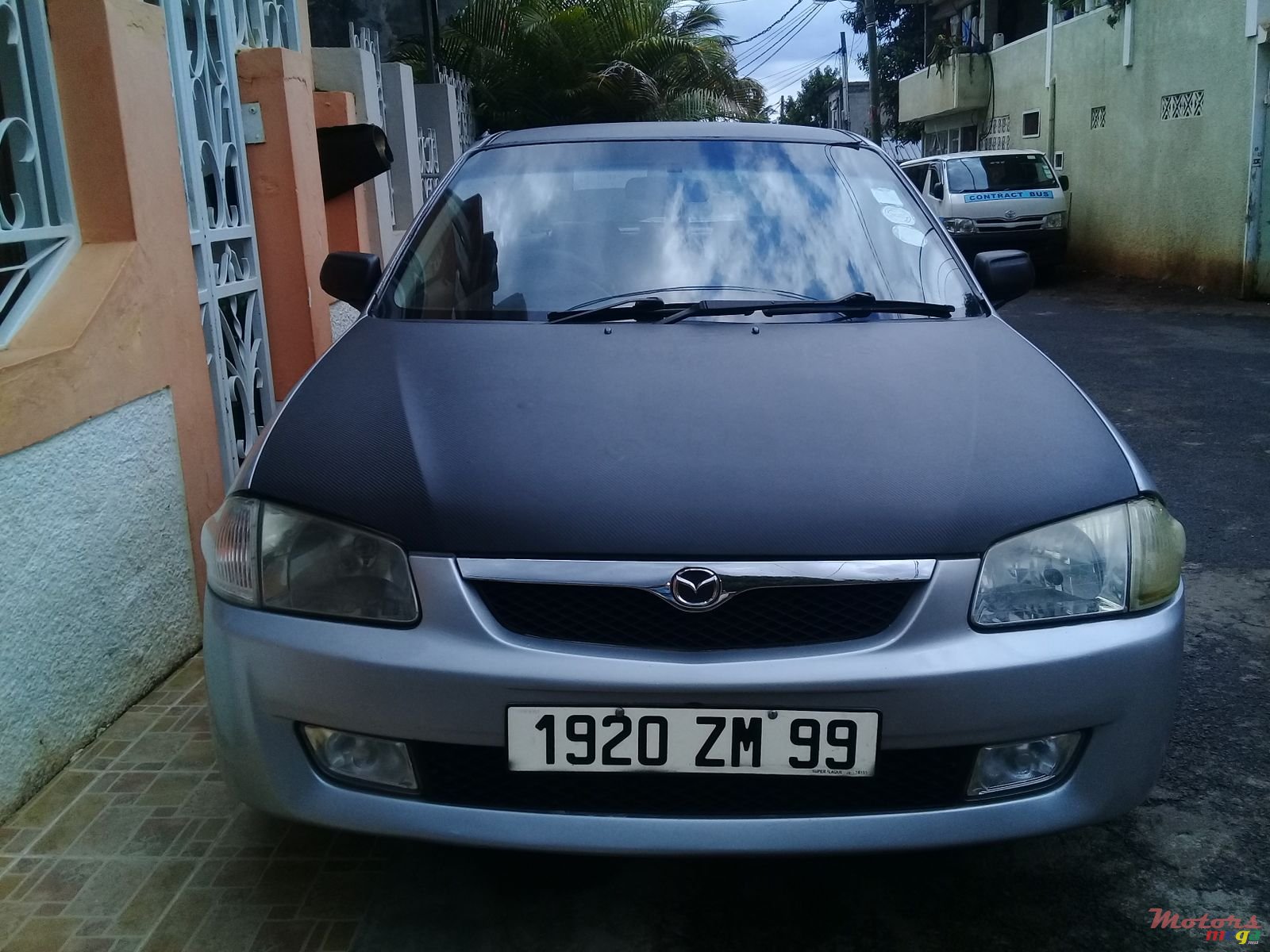 1999' Mazda Familia photo #5