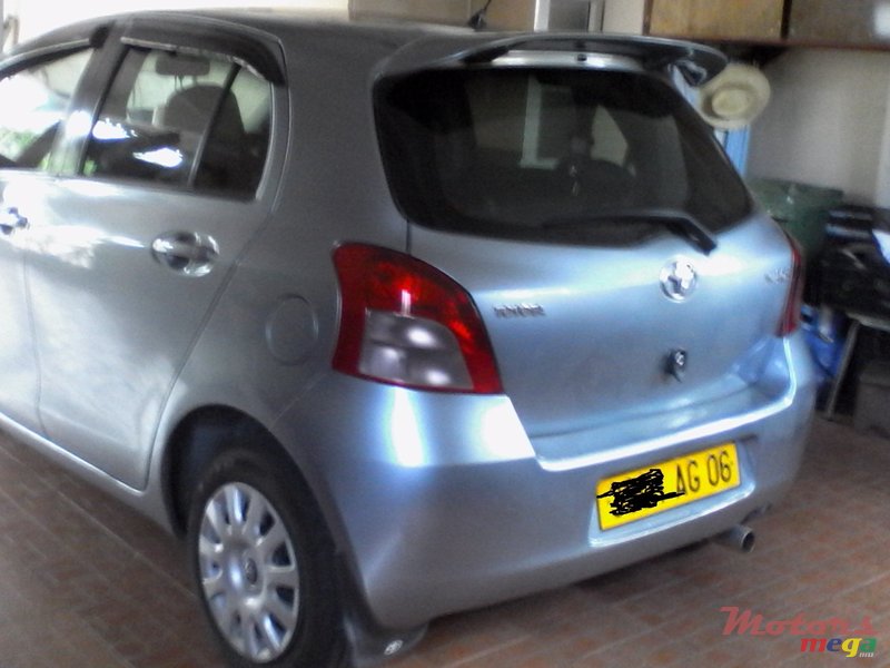 2006' Toyota Yaris photo #3