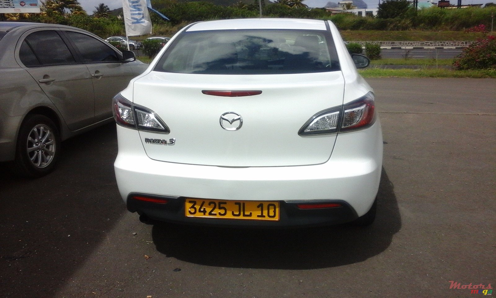 2010' Mazda 3 photo #2