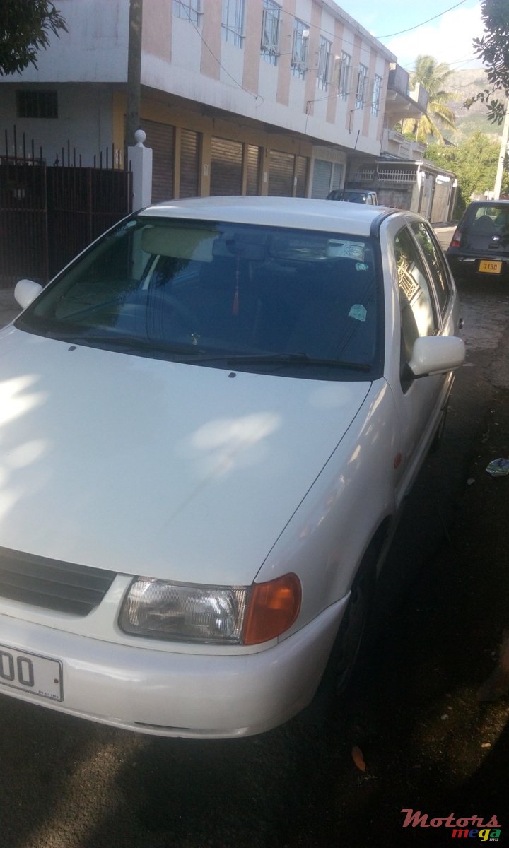 2000' Volkswagen Polo photo #3