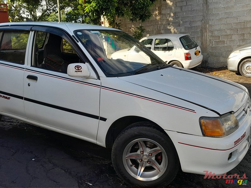 1993' Toyota Starlet photo #1