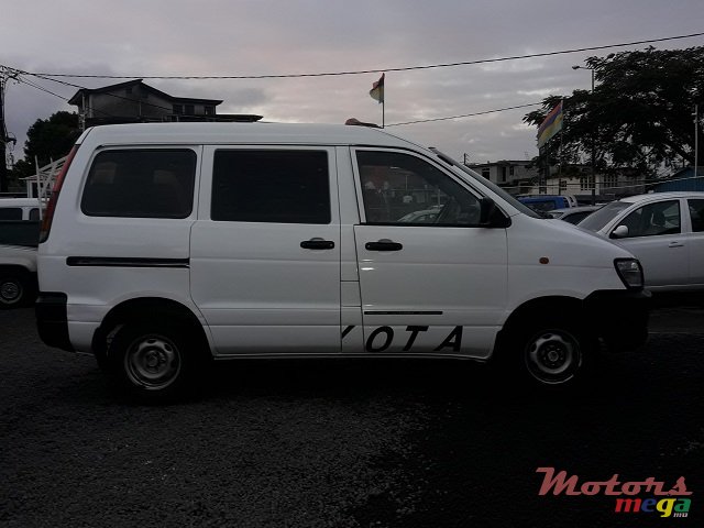 1996' Toyota Town Ace photo #4