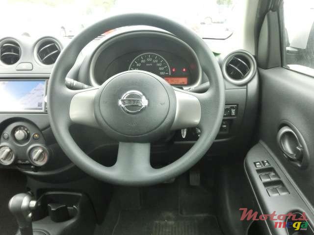 2012' Nissan March photo #3