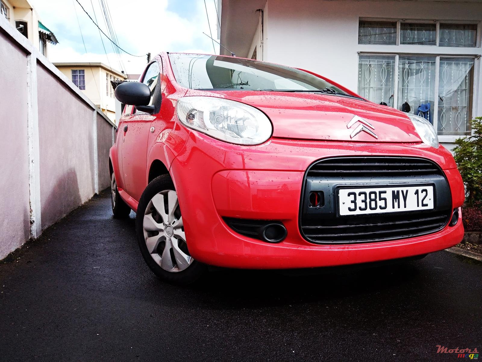 2012' Citroen C1 photo #2