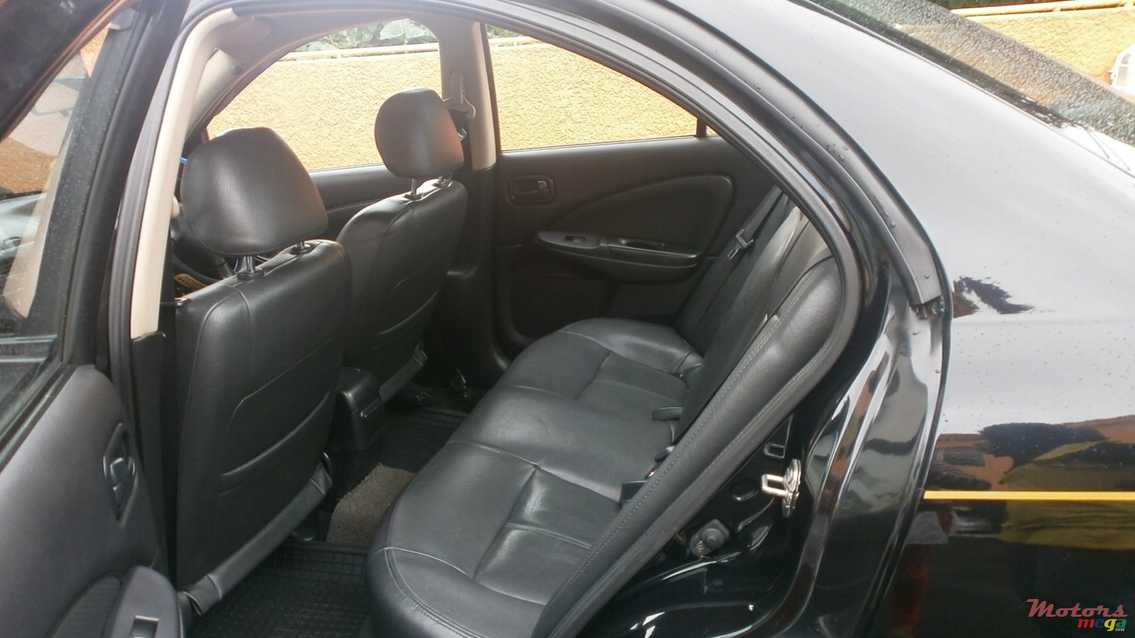 2005' Nissan Sunny N17 photo #3