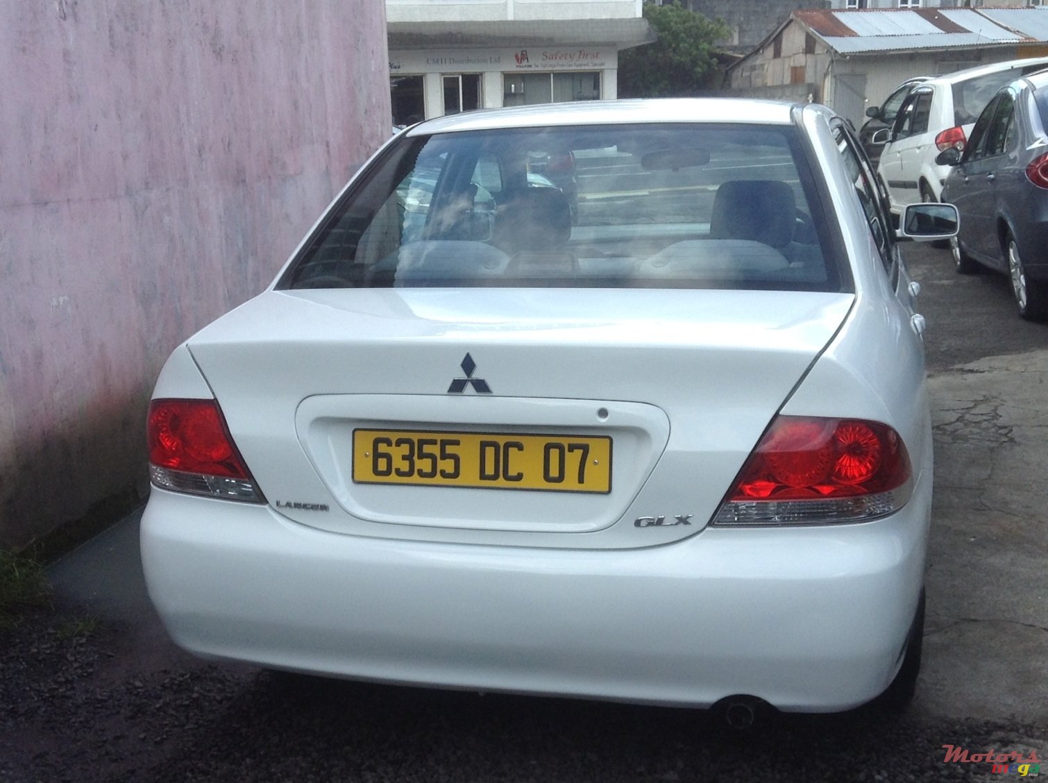 2007' Mitsubishi Lancer photo #3