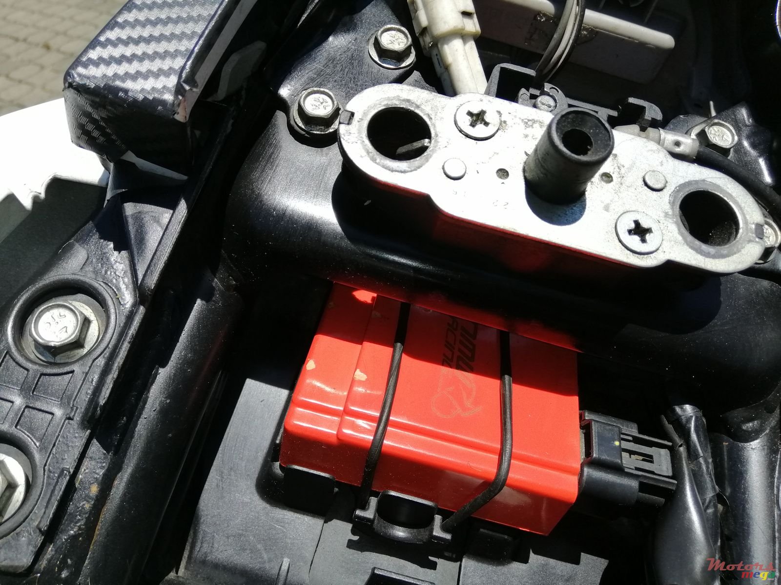 2016' Suzuki photo #6