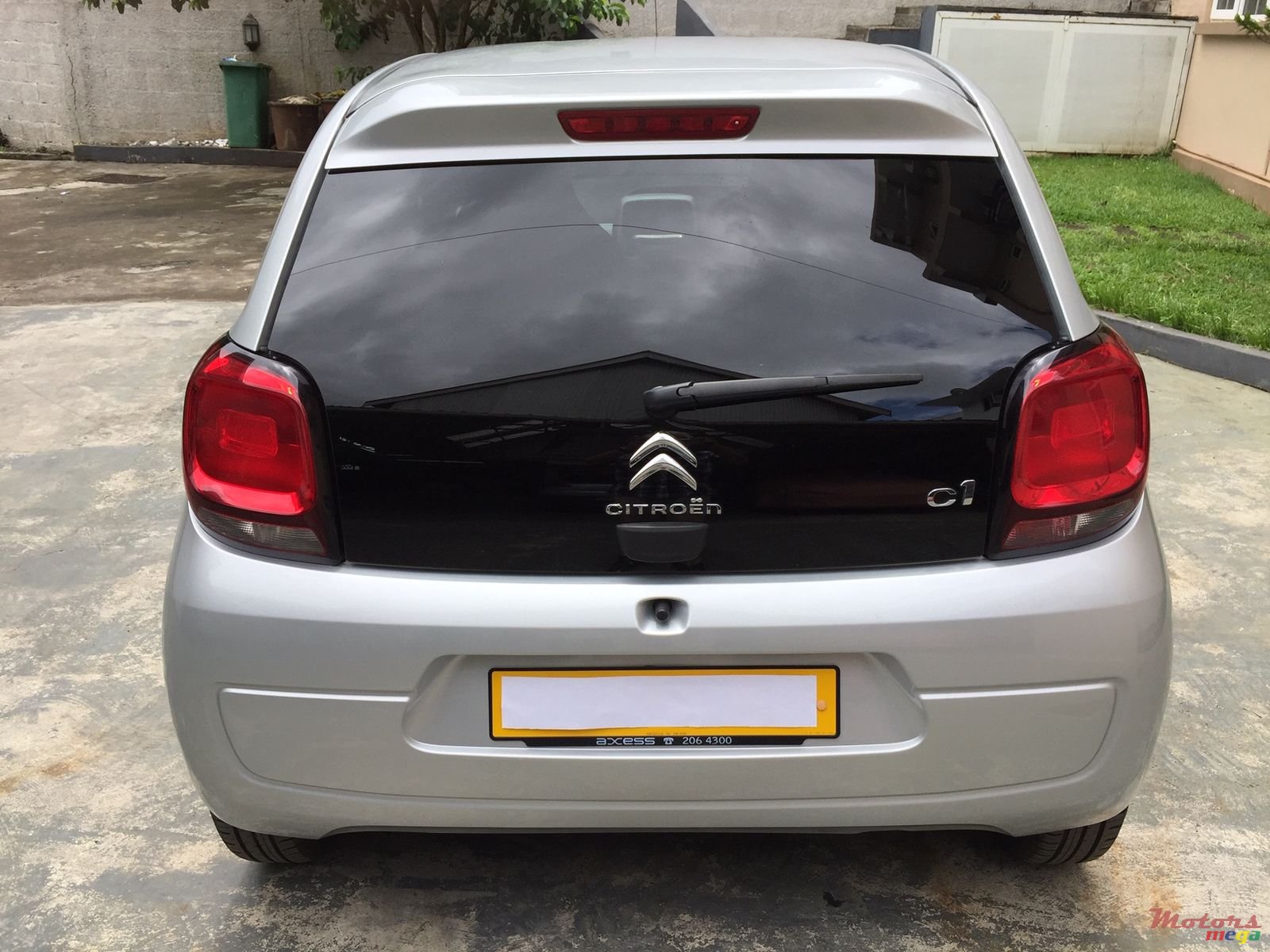 2016' Citroen C1 photo #2