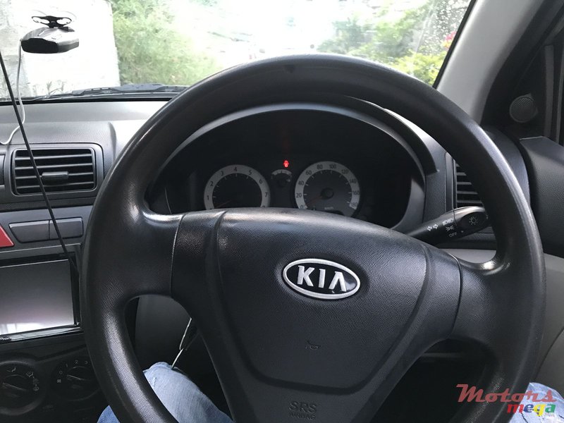 2009' Kia Picanto photo #1