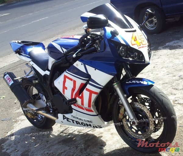 2001' Yamaha fiat design photo #1