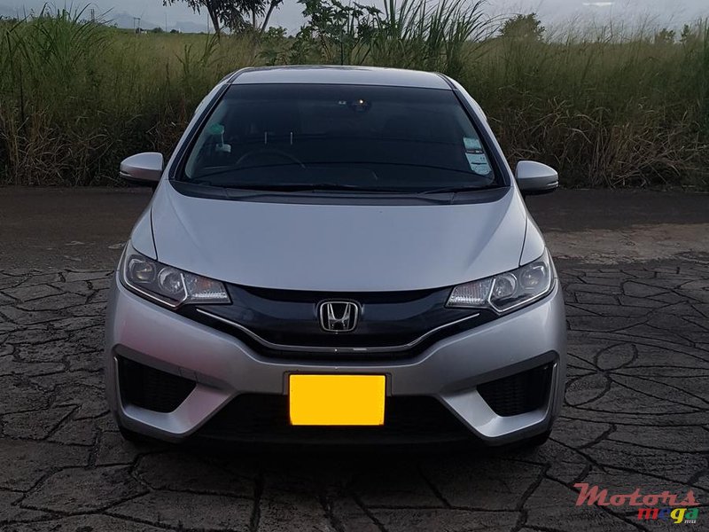 2015' Honda Fit photo #2
