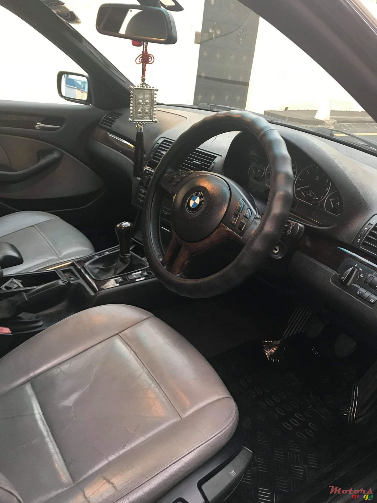 2004' BMW 3 Series E46 2000-2005 photo #5