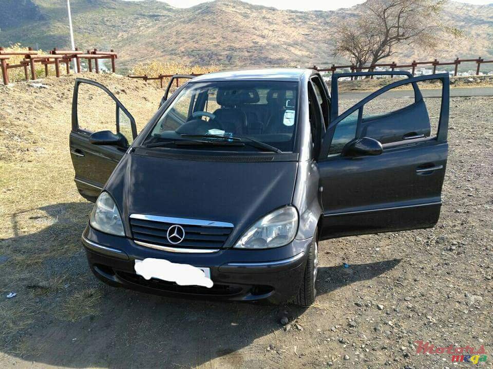 2003' Mercedes-Benz A 160 photo #3