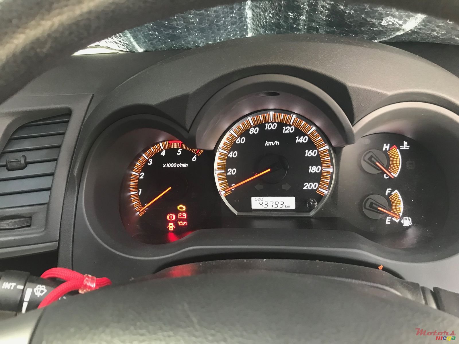 2013' Toyota Hilux photo #6