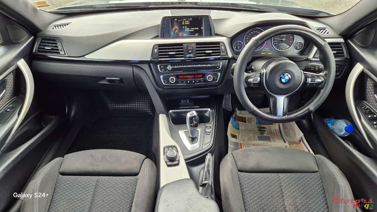 2015' BMW 316 MPACK photo #6