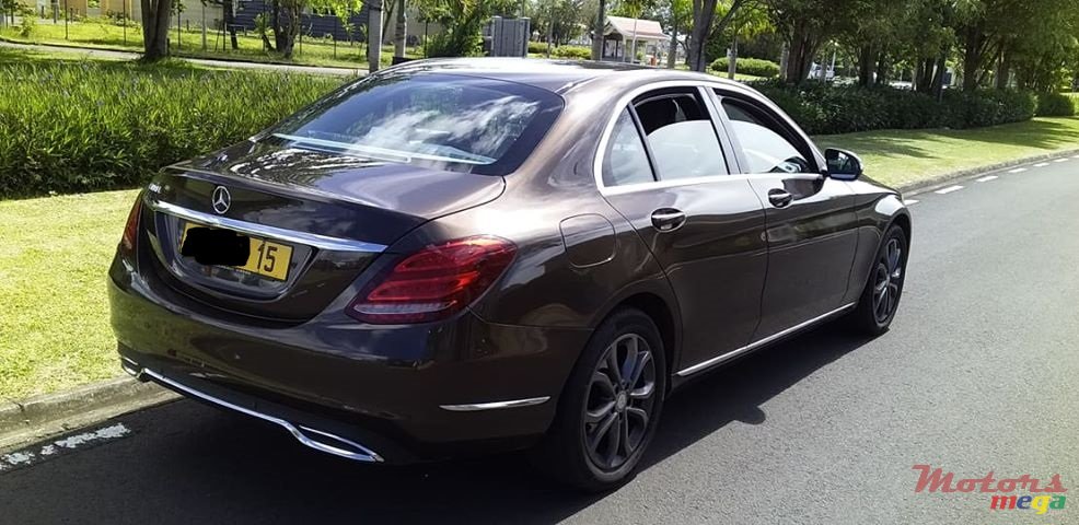 2015' Mercedes-Benz C-Class photo #4