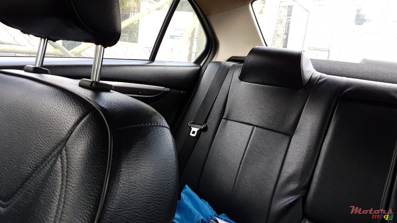 2017' Suzuki photo #3