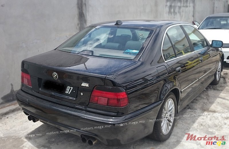 1997' BMW 5 Series E39 523i photo #2