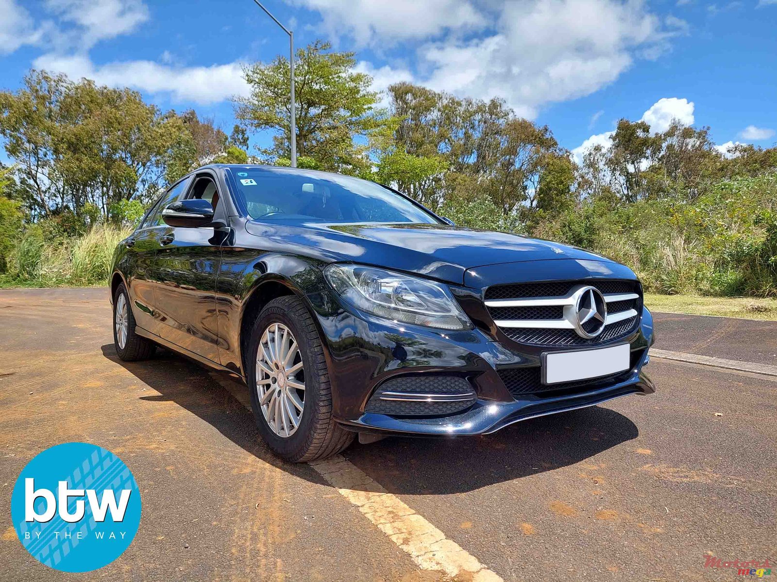 2015' Mercedes-Benz C-Class photo #1