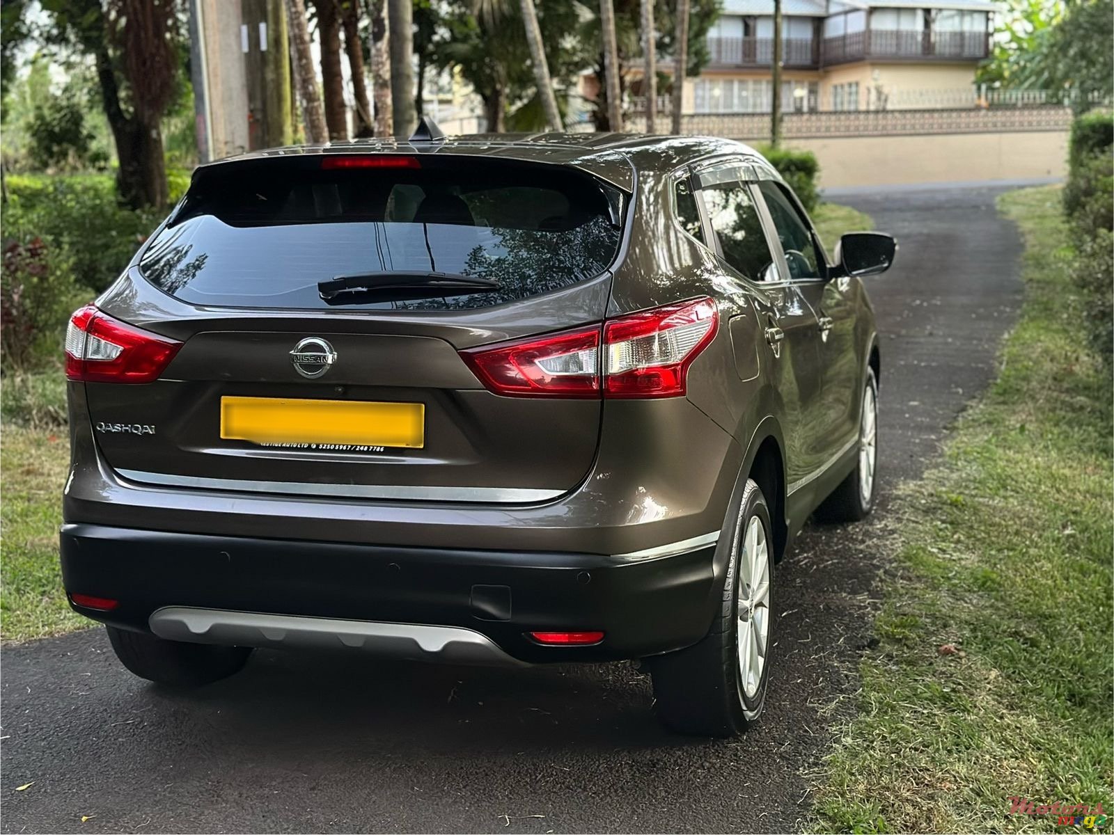 2015' Nissan Qashqai 1.2 Turbo photo #3