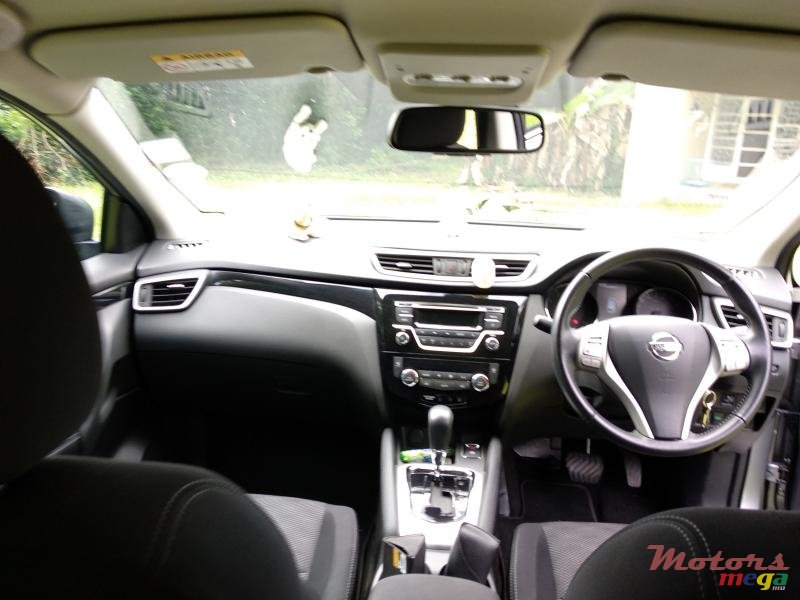 2017' Nissan Qashqai photo #3