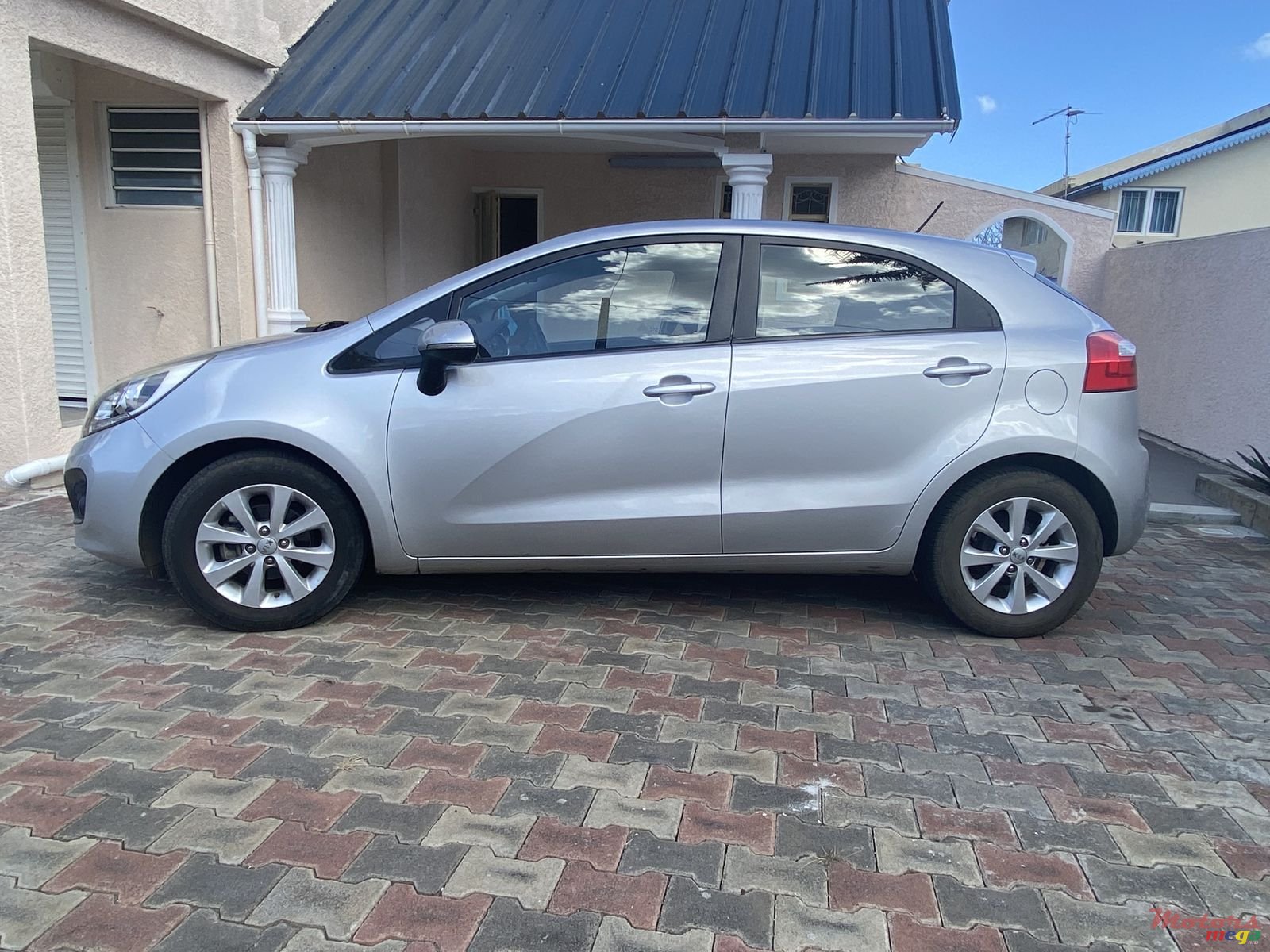 2013' Kia Rio photo #4