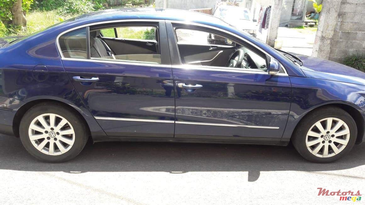 2008' Volkswagen Passat B6 photo #3