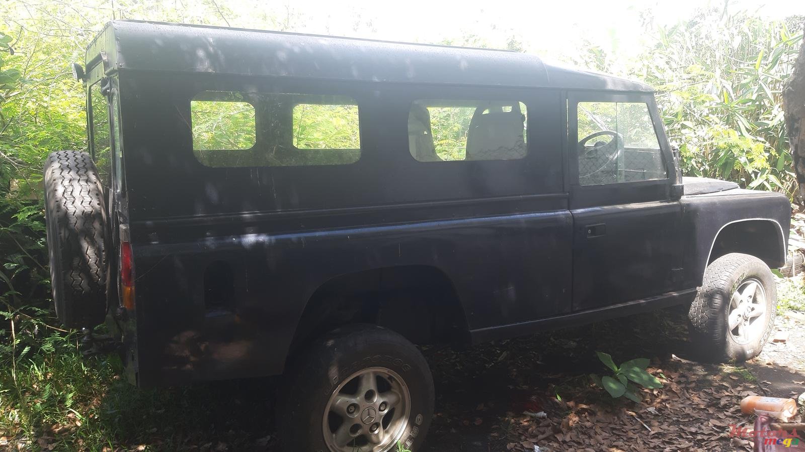 1979' Land Rover Defender Nissan Turbo Engine photo #2
