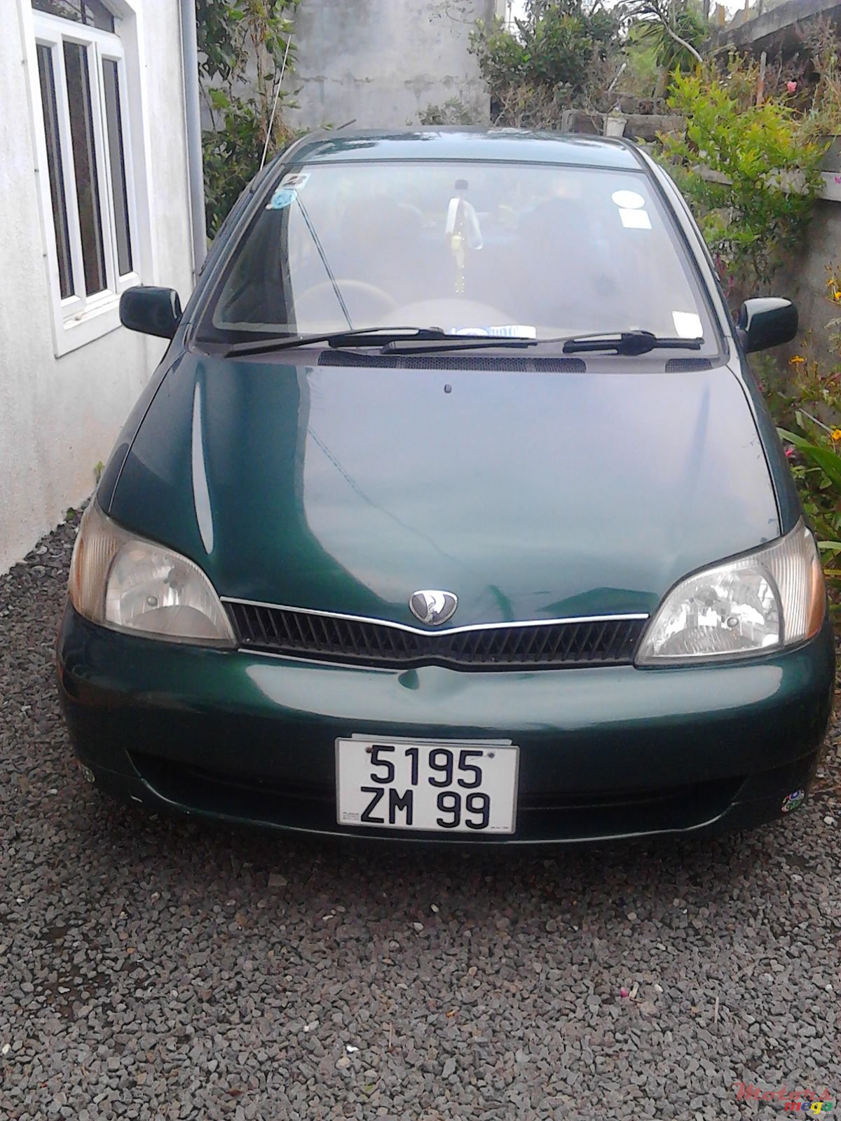 1999' Toyota photo #4