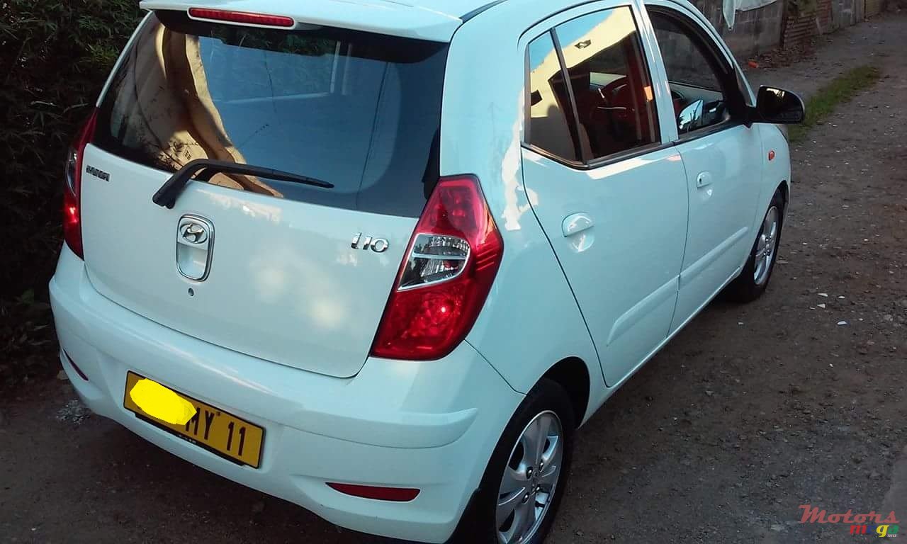2011' Hyundai i10 photo #2