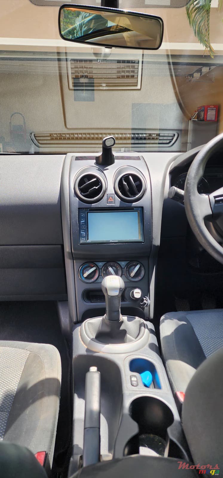 2014' Nissan Qashqai+2 photo #4