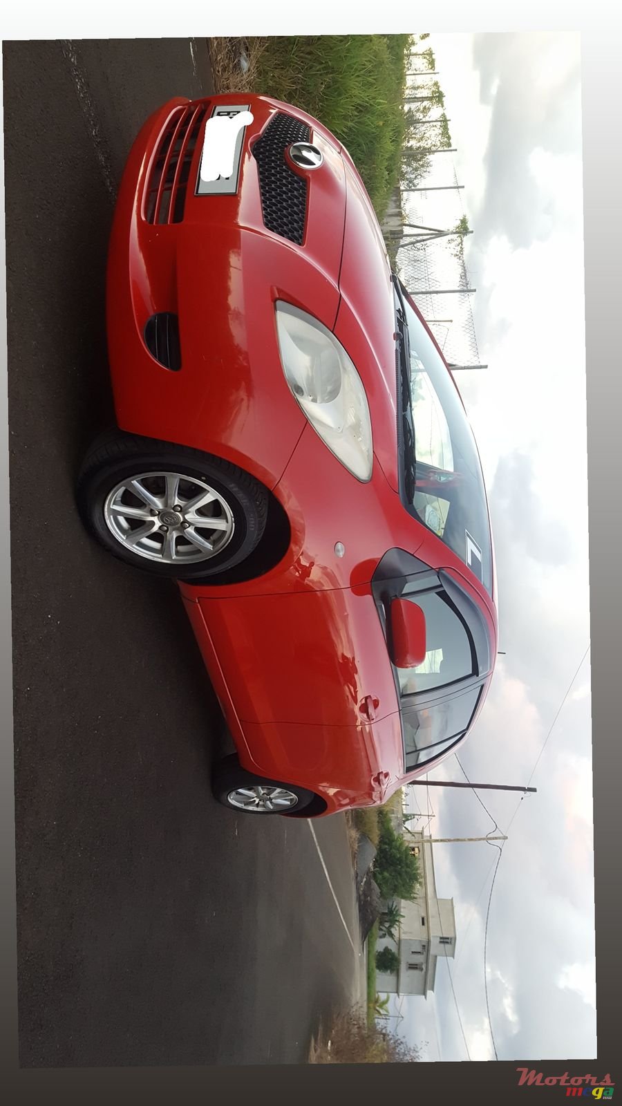 2005' Toyota Vitz photo #6