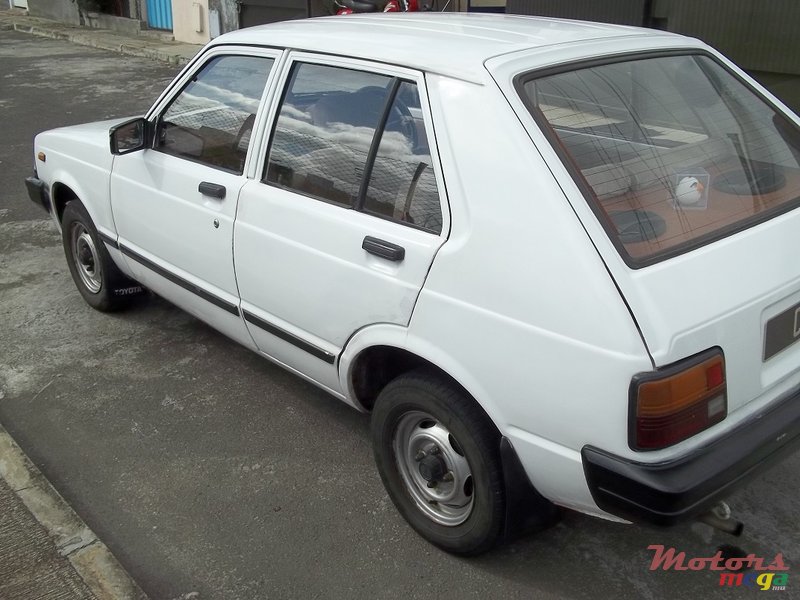 1985' Toyota Starlet None photo #4