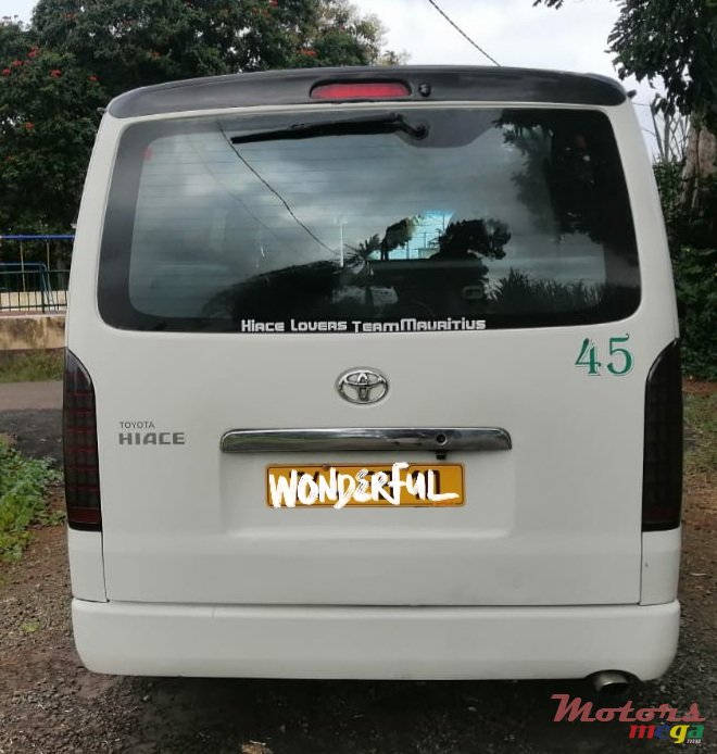 2010' Toyota HiAce photo #3