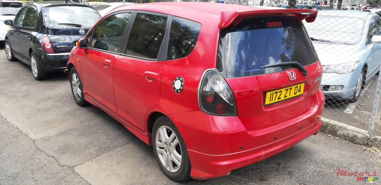 2004' Honda Jazz photo #5