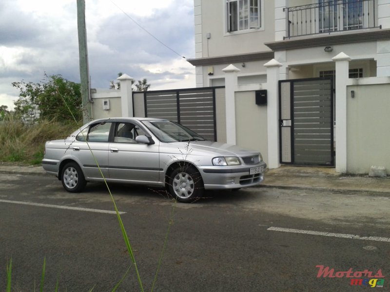 2002' Nissan Sunny Saloon photo #3