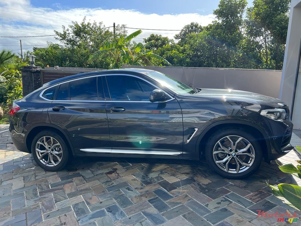 2020' BMW X4 photo #1