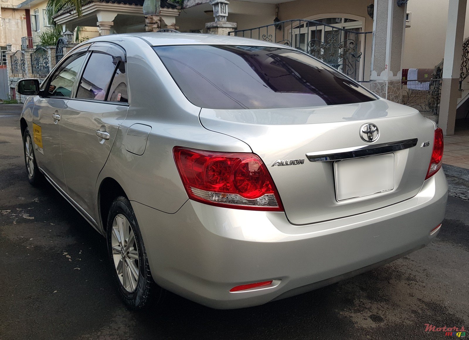 2011' Toyota Allion photo #5