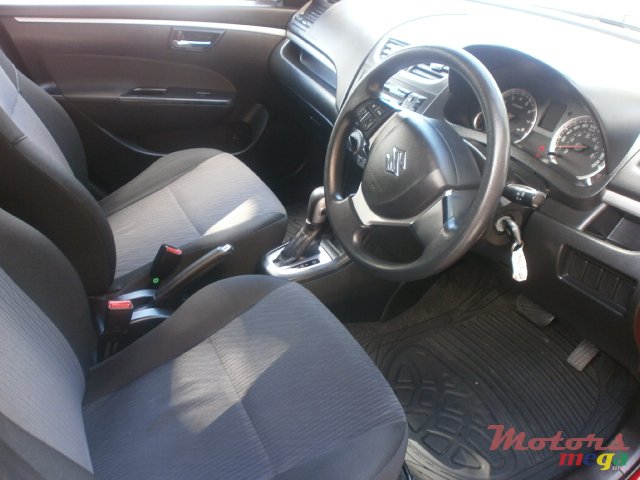 2017' Suzuki Swift photo #7