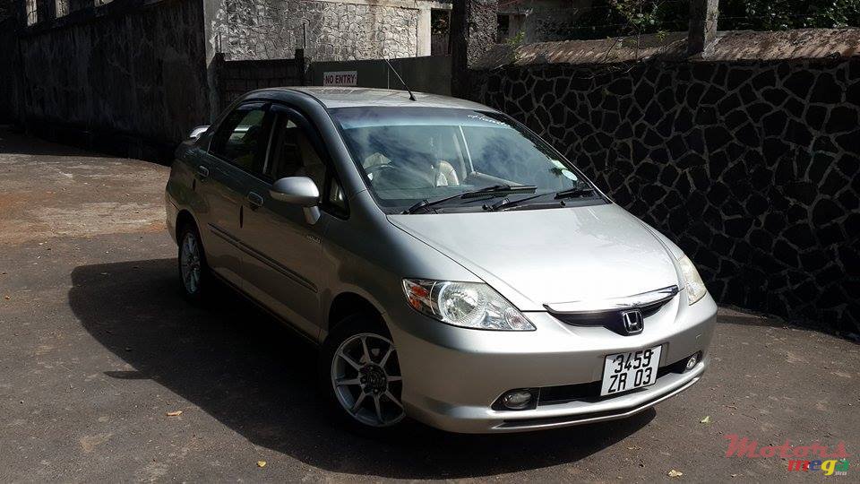 2003' Honda City photo #2