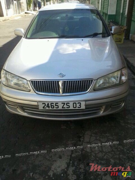 2003' Nissan Sunny photo #1