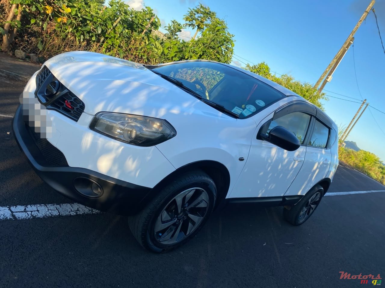 2010' Nissan Qashqai photo #2